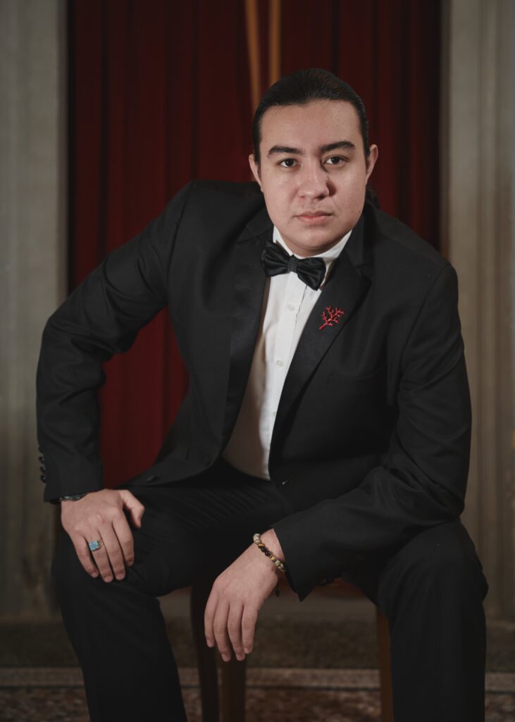 Eduardo Martinez Flores